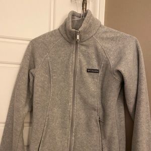 Columbia Gray Fleece Size Small
